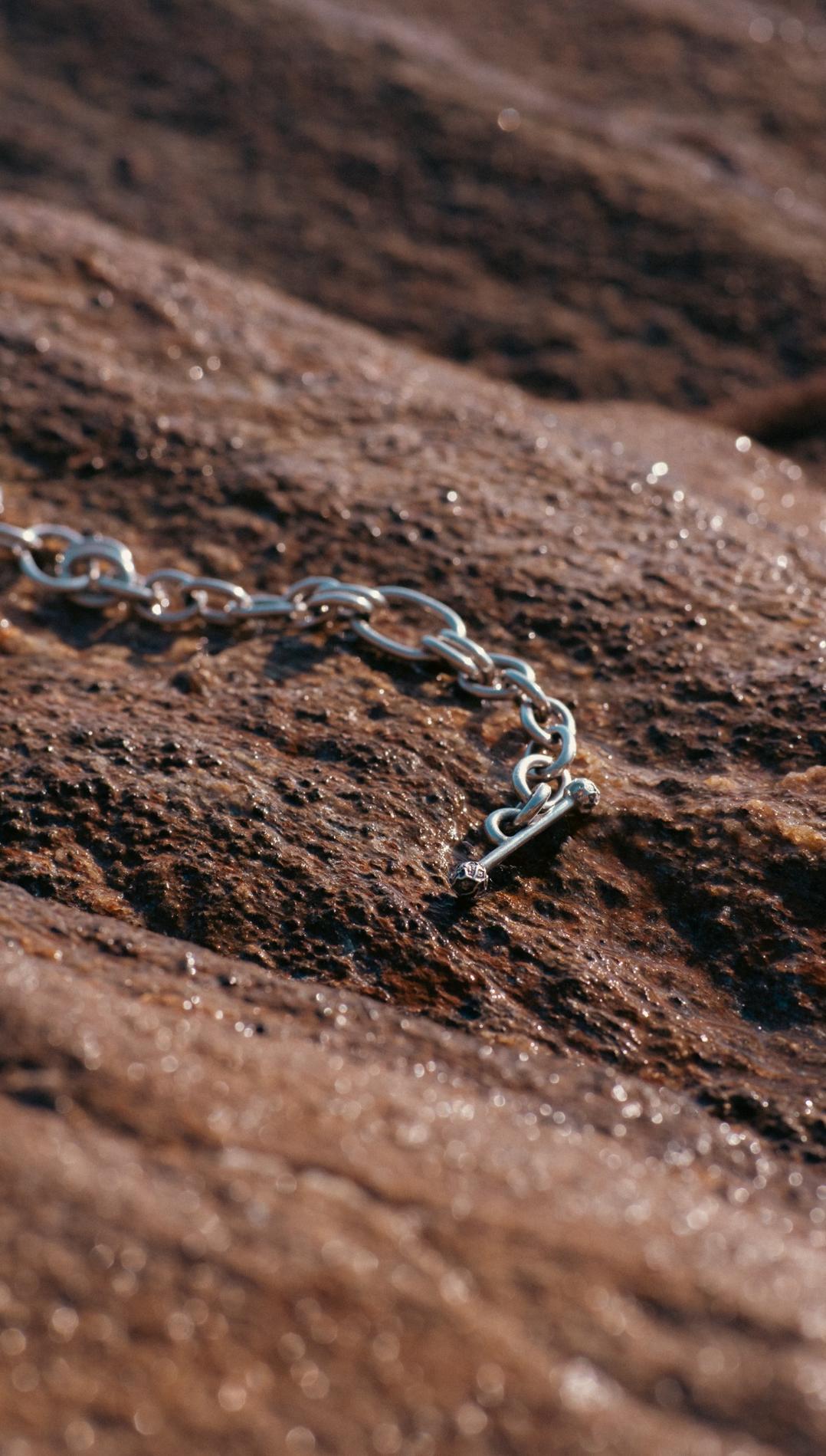 CW-VII Pepper Toggle Bracelet