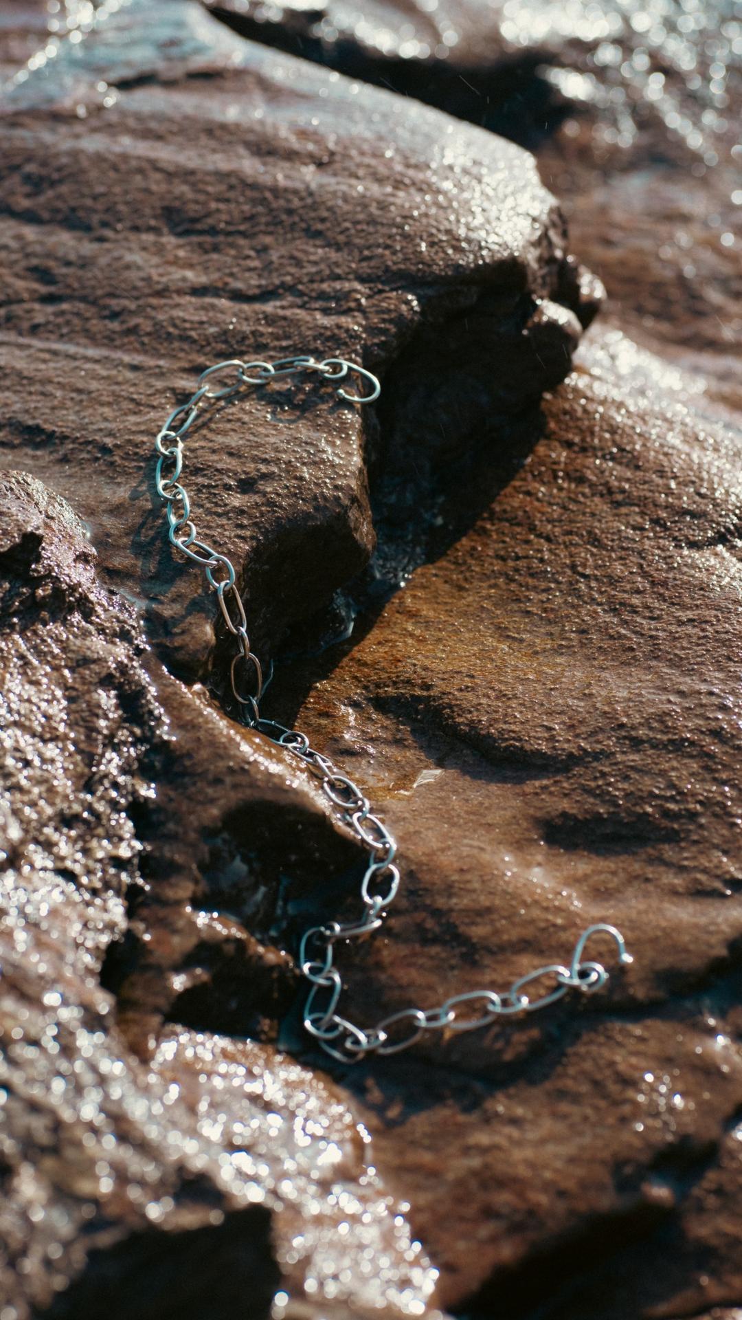 CW- V Multi Use Link Chain Necklace